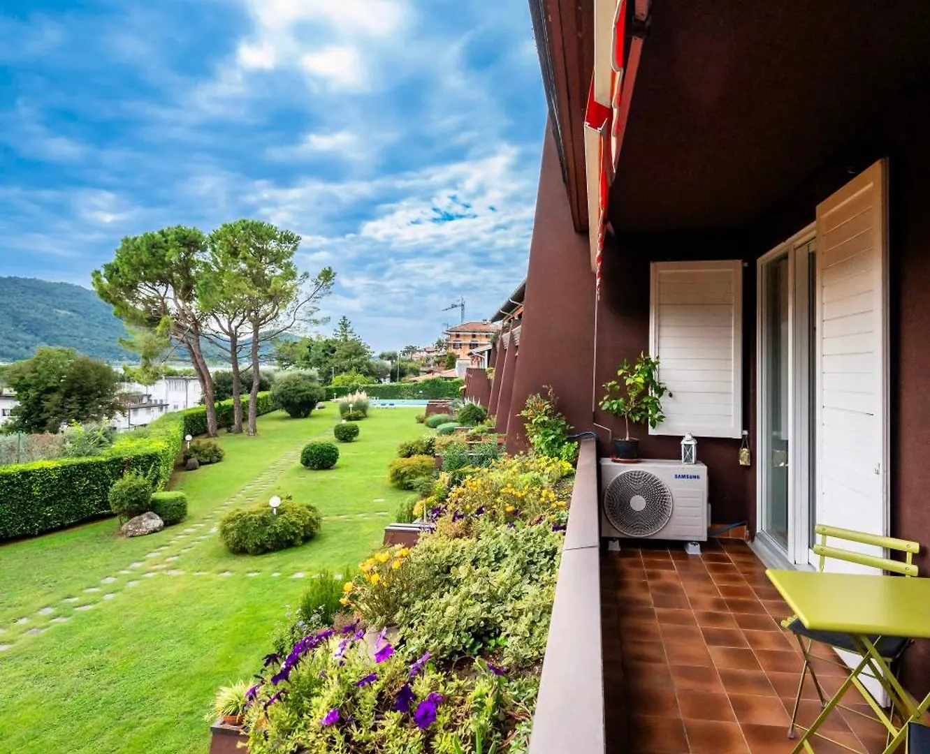 Love Italy Homes - Lake View Studio Predore 0*,  Italy