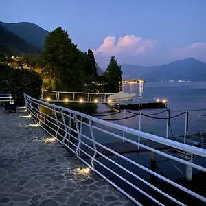  Casa vacanze Anastasye Your Lakefront Vacation