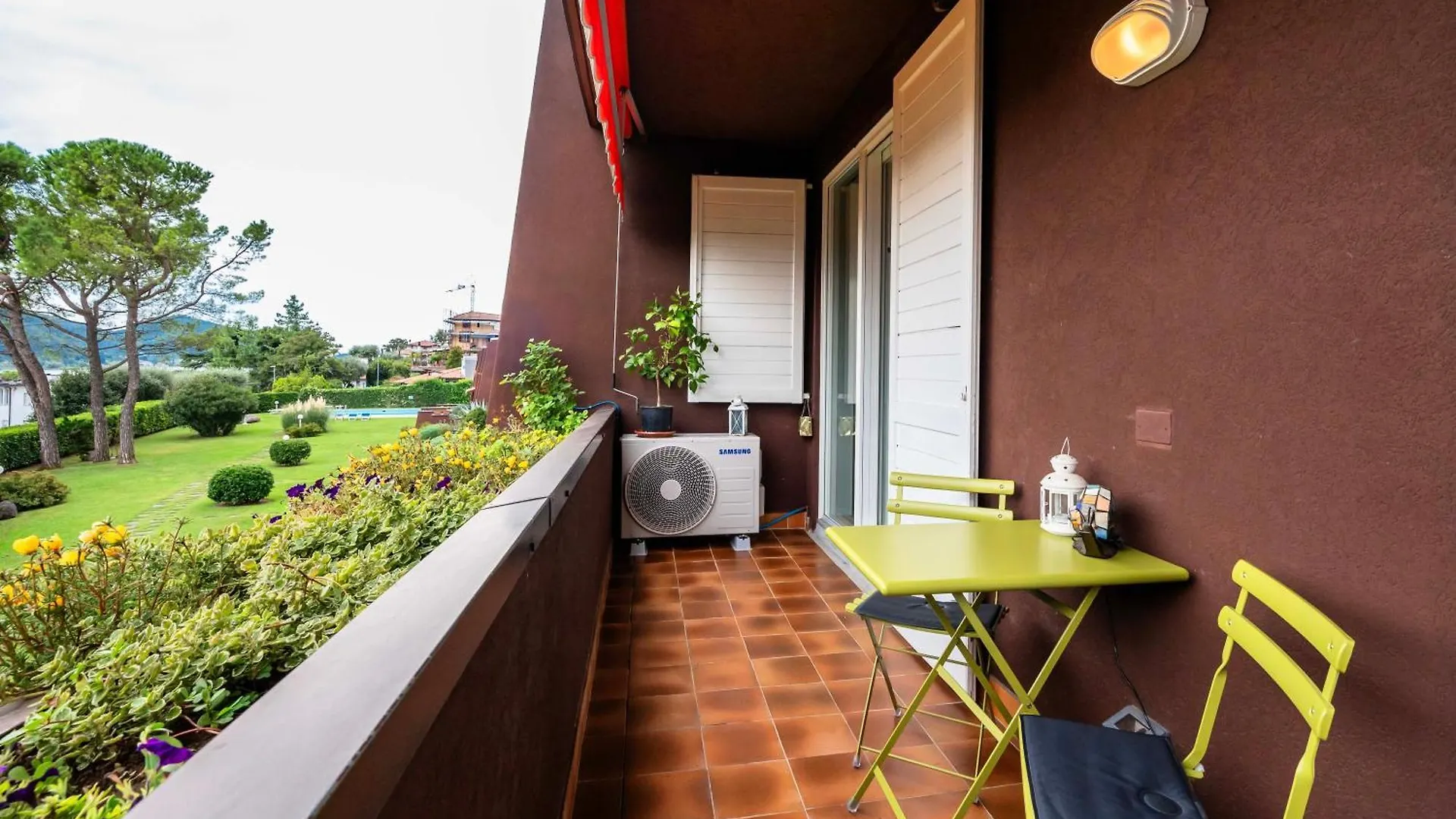 Apartment Love Italy Homes - Lake View Studio Predore